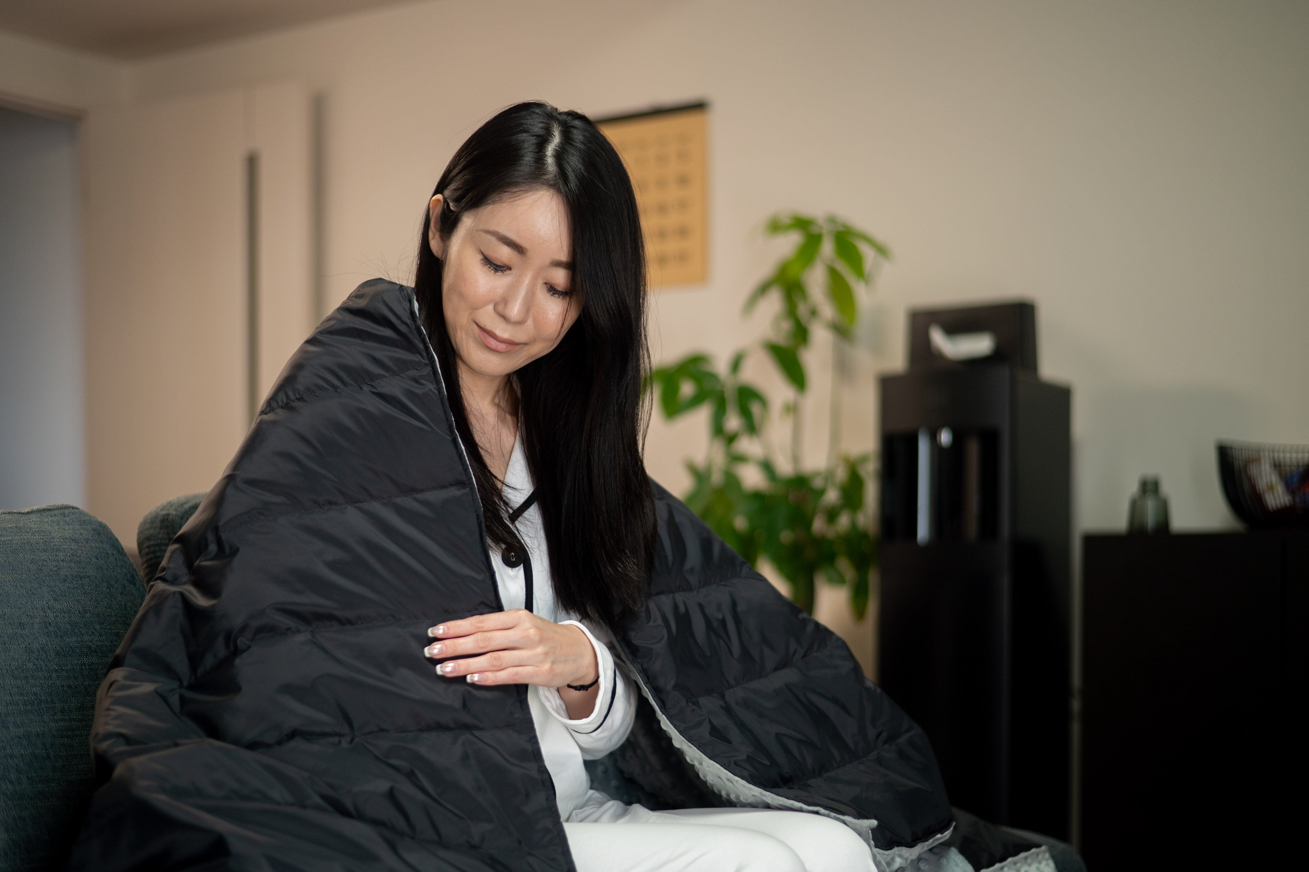 ULTRA DOWN BLANKET BLACK